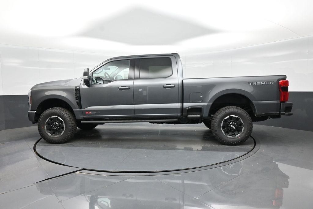 new 2025 Ford F-250 car, priced at $76,974