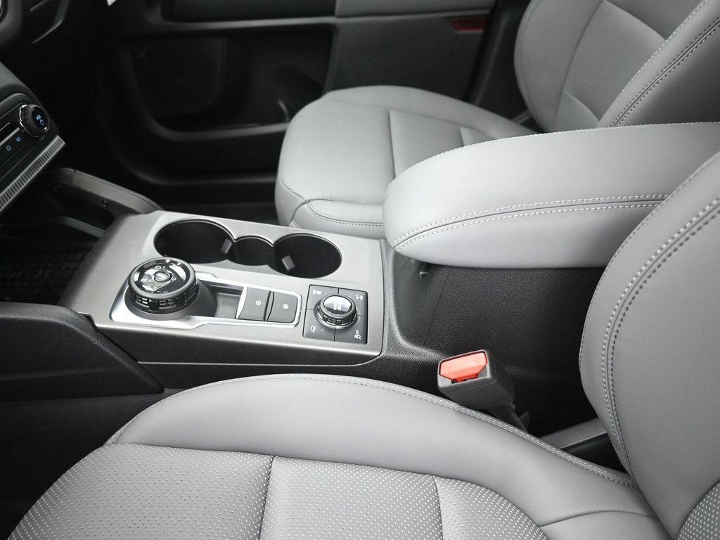 new 2025 Ford Bronco Sport car, priced at $39,252
