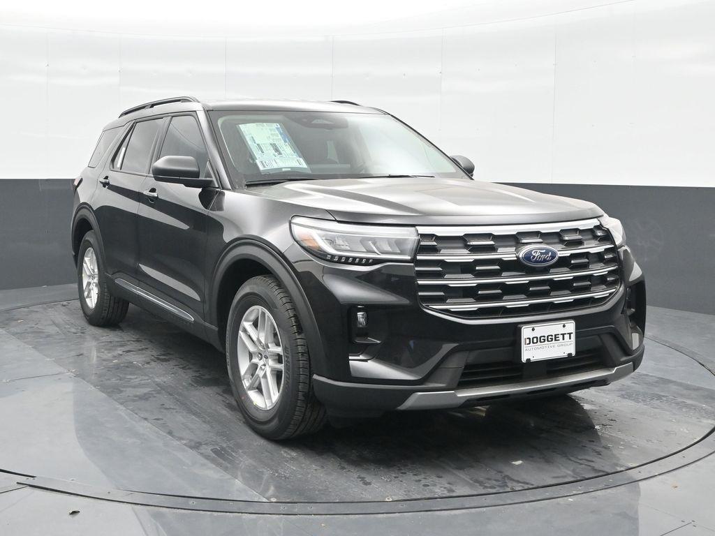 new 2025 Ford Explorer car, priced at $39,374