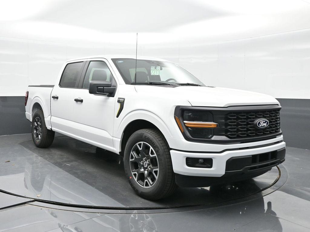 new 2024 Ford F-150 car, priced at $34,833