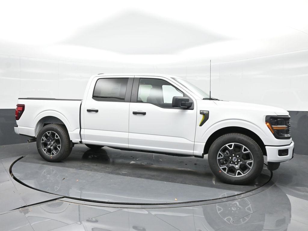 new 2024 Ford F-150 car, priced at $34,833