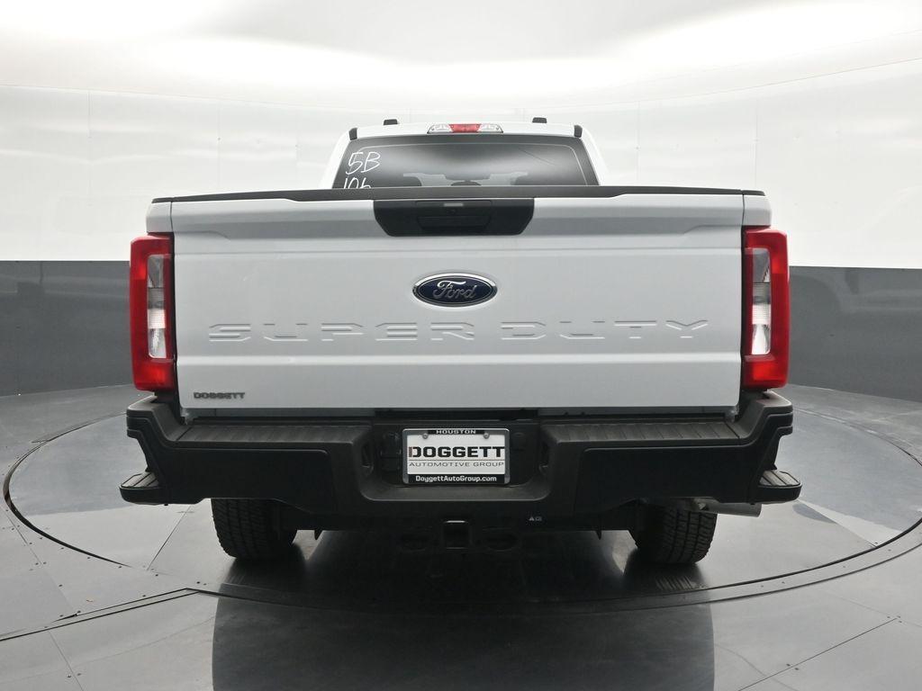 new 2025 Ford F-250 car, priced at $58,274