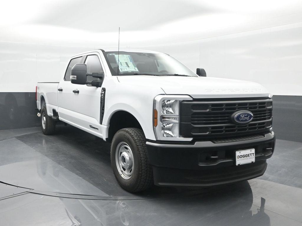 new 2025 Ford F-250 car, priced at $58,274