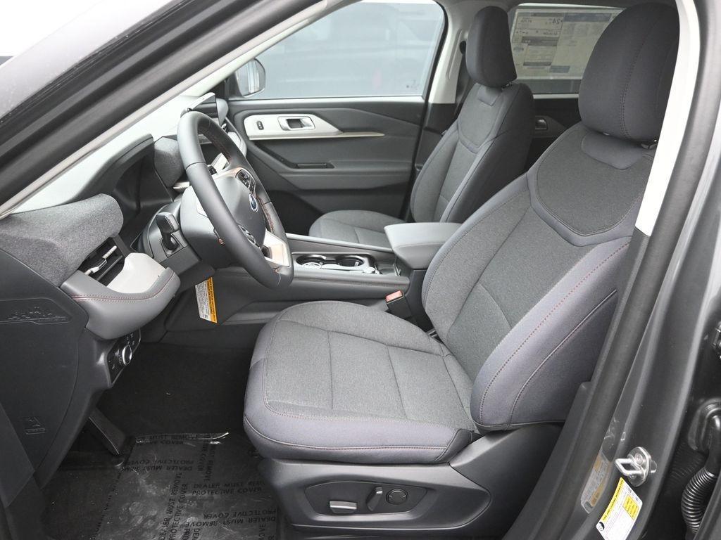 new 2026 Ford Explorer car, priced at $42,280