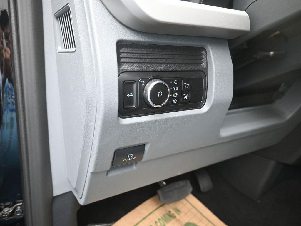 new 2025 Ford F-250 car, priced at $77,267