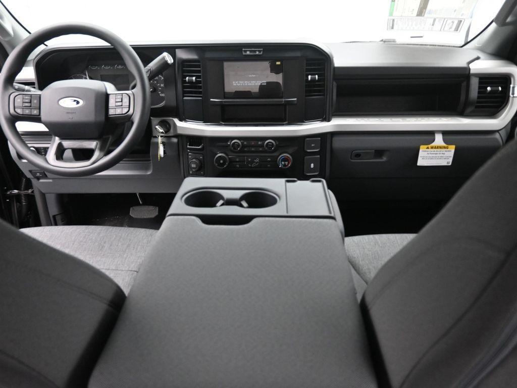 new 2025 Ford F-250 car, priced at $62,782
