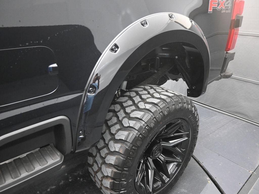 new 2025 Ford F-250 car, priced at $77,267