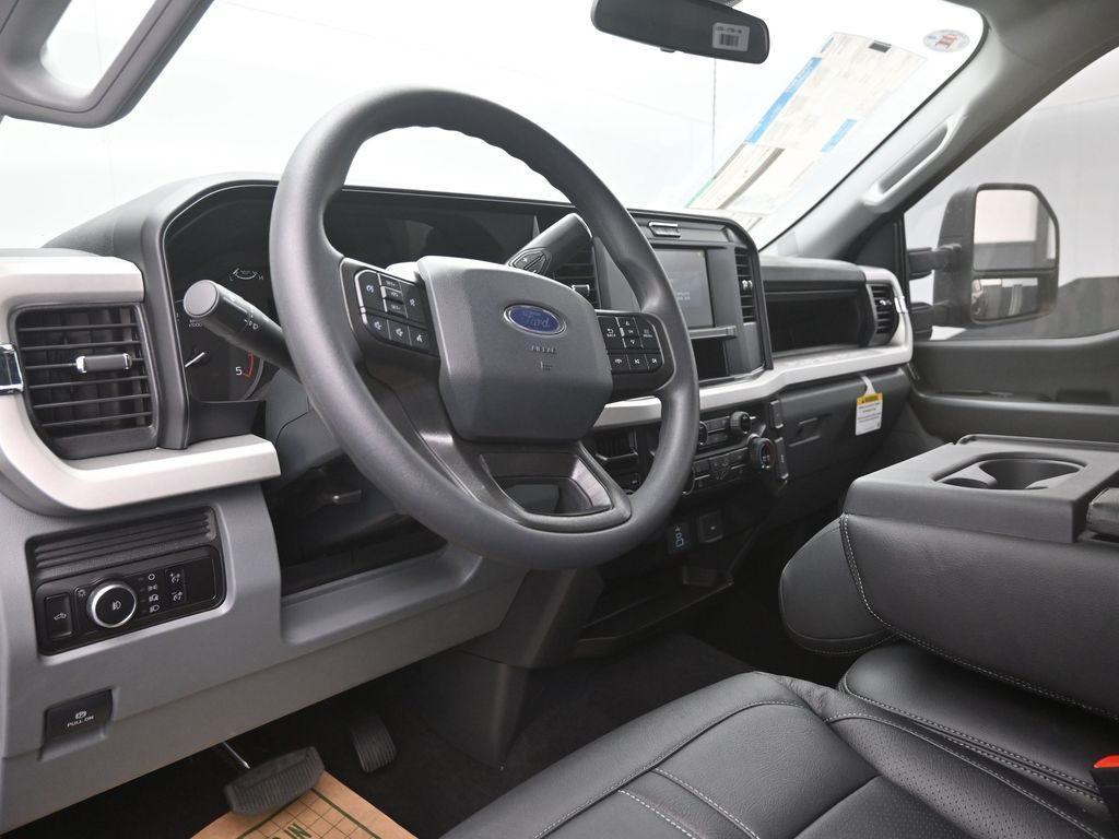 new 2025 Ford F-250 car, priced at $77,267