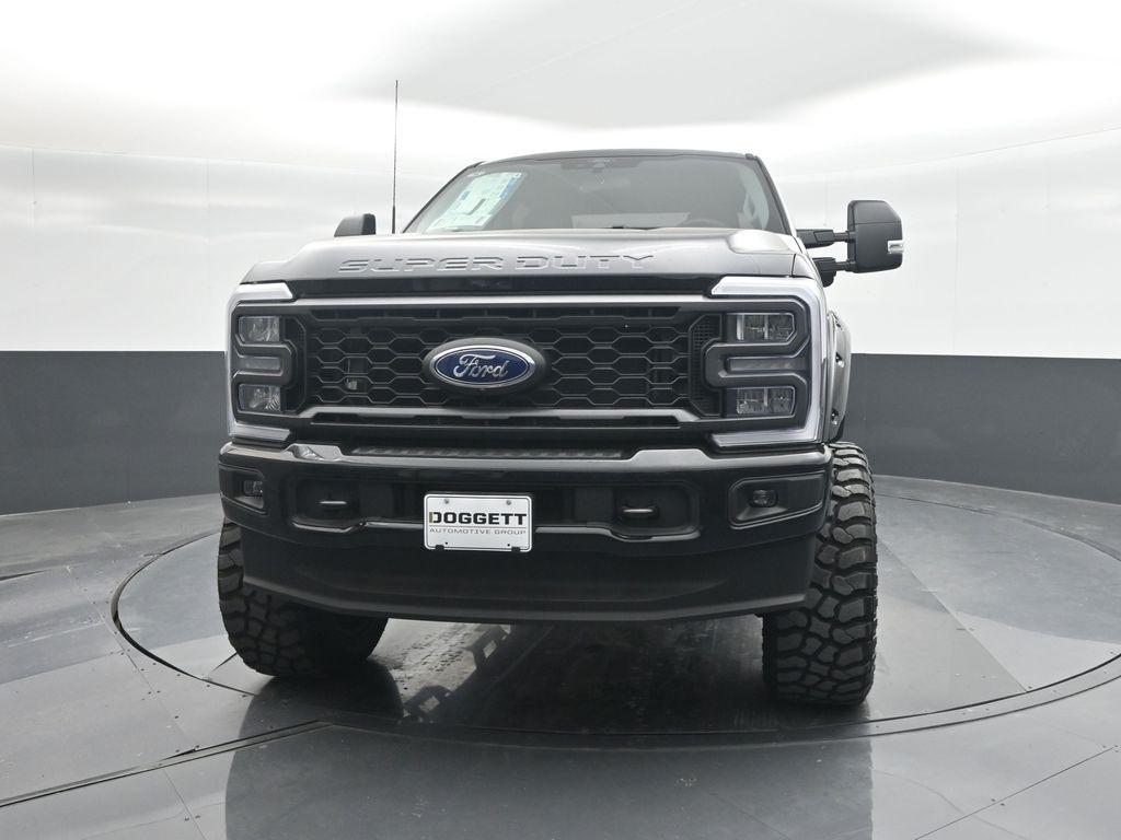 new 2025 Ford F-250 car, priced at $77,267