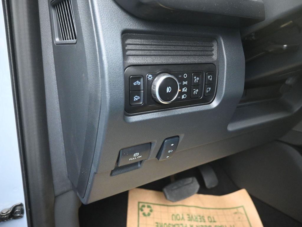 new 2025 Ford F-250 car, priced at $97,013