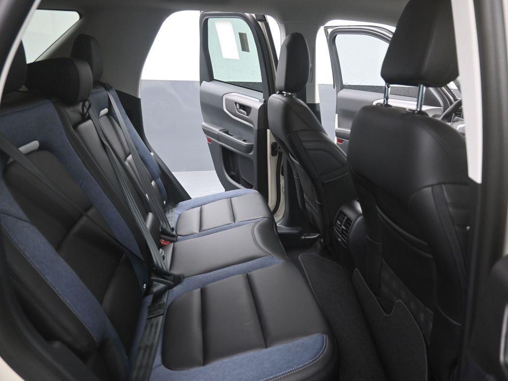 new 2025 Ford Bronco Sport car, priced at $33,291
