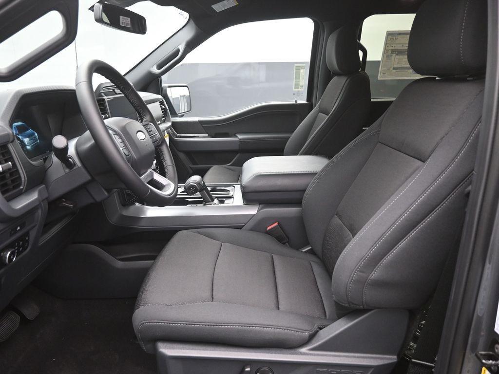 new 2025 Ford F-150 car, priced at $55,363