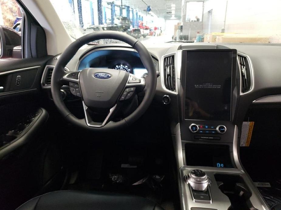 new 2024 Ford Edge car, priced at $29,572