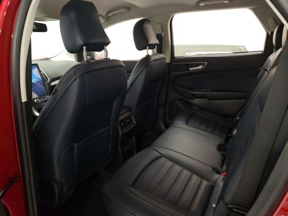 new 2024 Ford Edge car, priced at $29,572