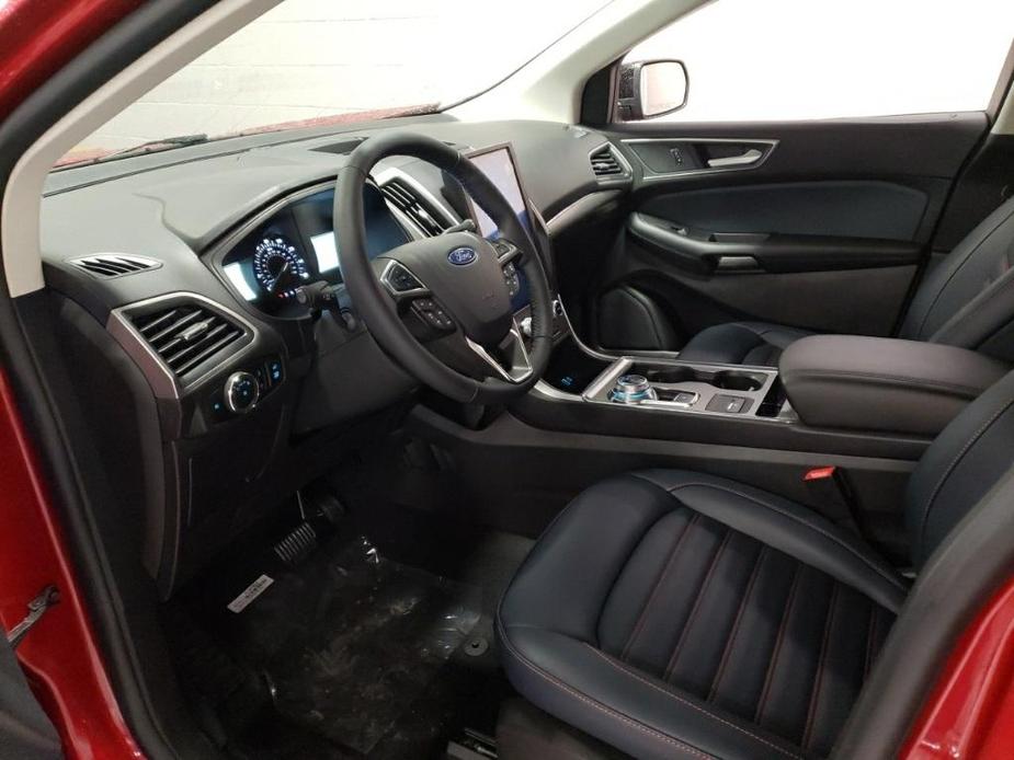 new 2024 Ford Edge car, priced at $29,572