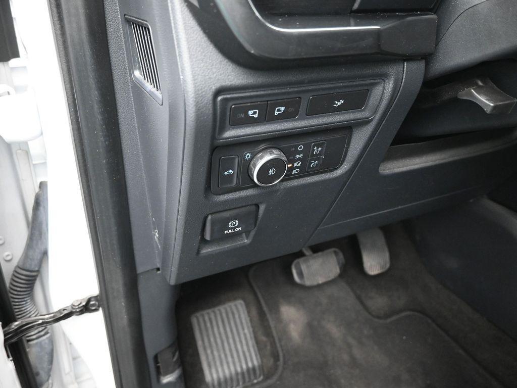 used 2022 Ford F-150 car, priced at $32,591