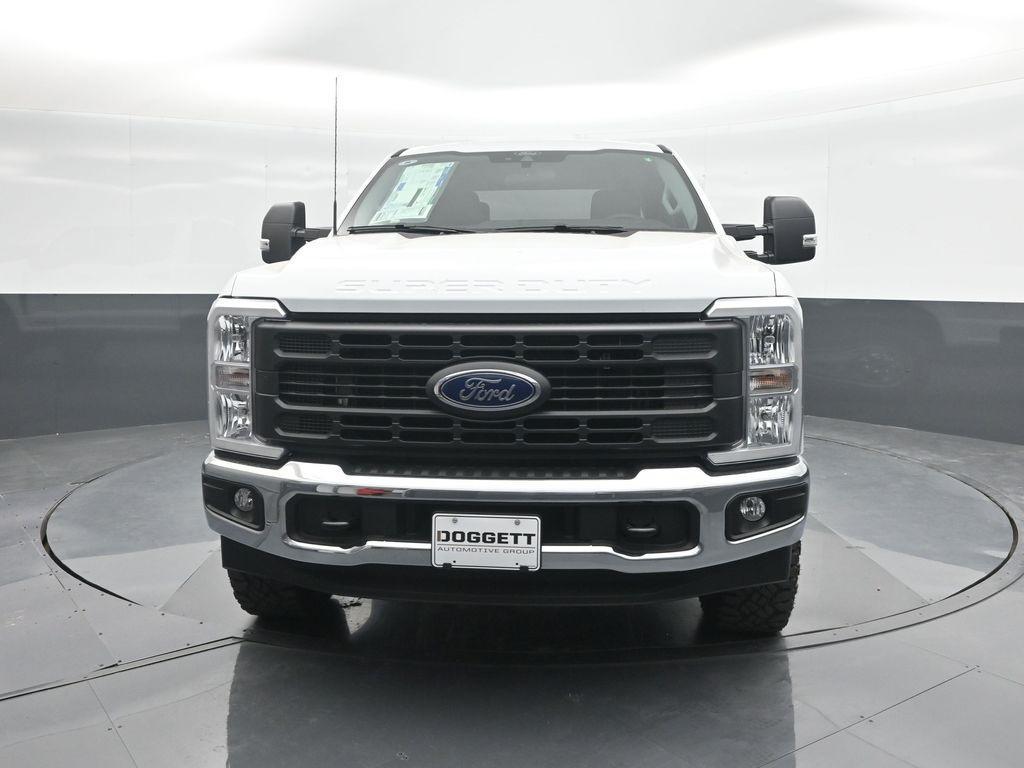 new 2025 Ford F-250 car, priced at $59,047