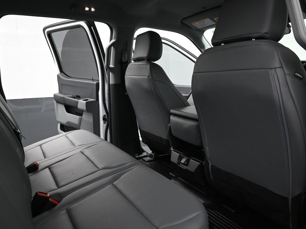 new 2025 Ford F-250 car, priced at $59,047