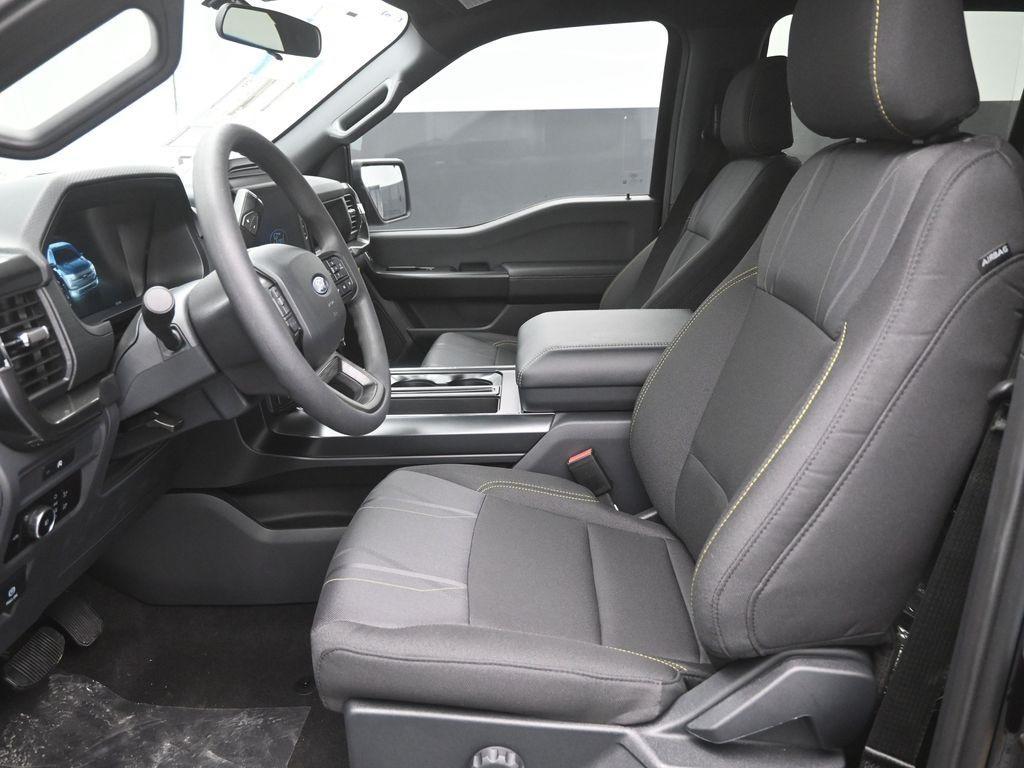 new 2025 Ford F-150 car, priced at $47,612