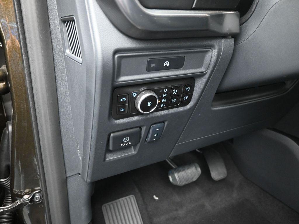 new 2025 Ford F-150 car, priced at $83,090