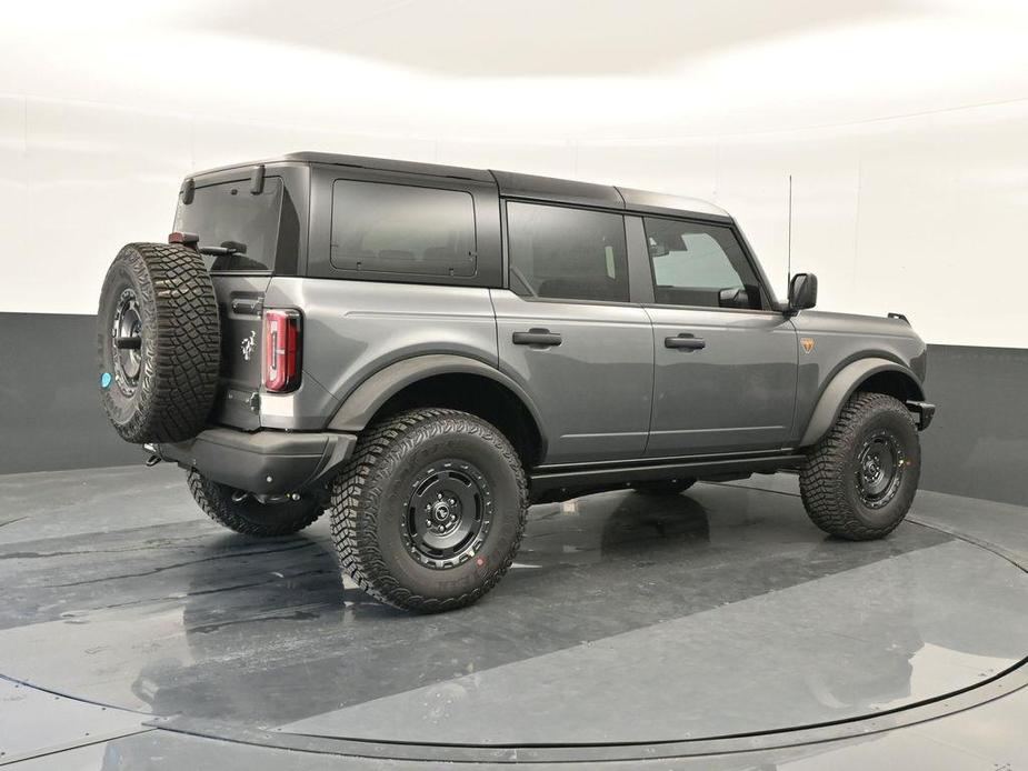 new 2024 Ford Bronco car, priced at $57,731