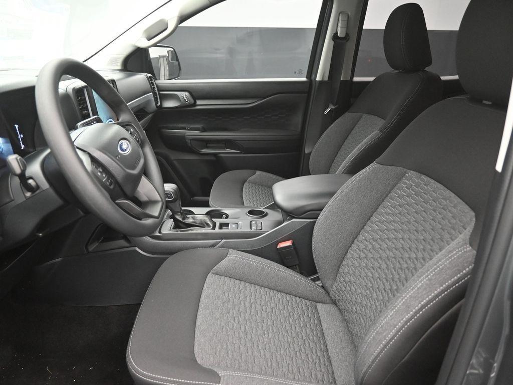 new 2025 Ford Ranger car, priced at $31,974