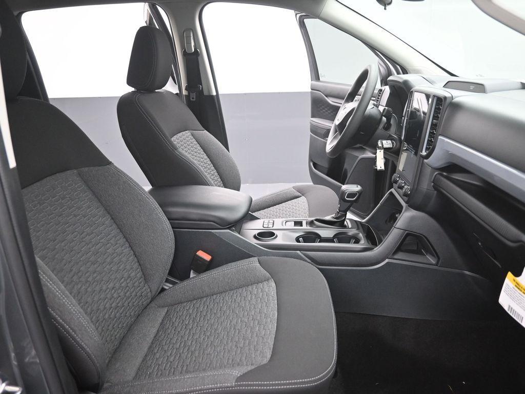 new 2025 Ford Ranger car, priced at $31,974