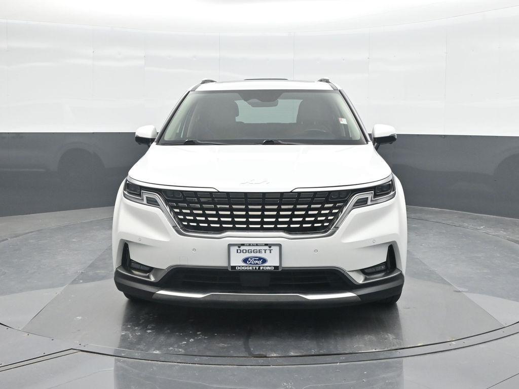 used 2024 Kia Carnival car, priced at $39,692