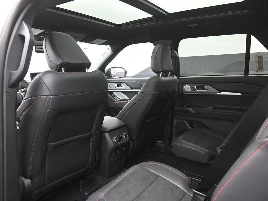 new 2025 Ford Explorer car, priced at $53,696