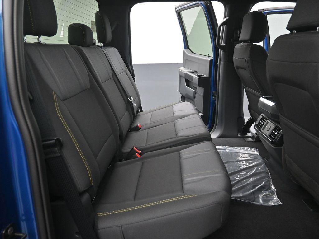 new 2025 Ford F-150 car, priced at $40,863