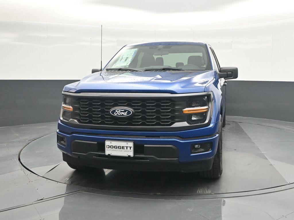 new 2025 Ford F-150 car, priced at $40,863