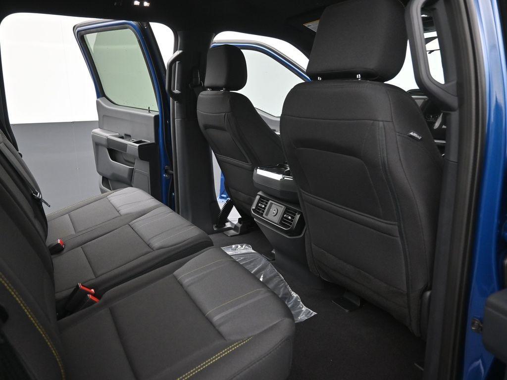 new 2025 Ford F-150 car, priced at $40,863
