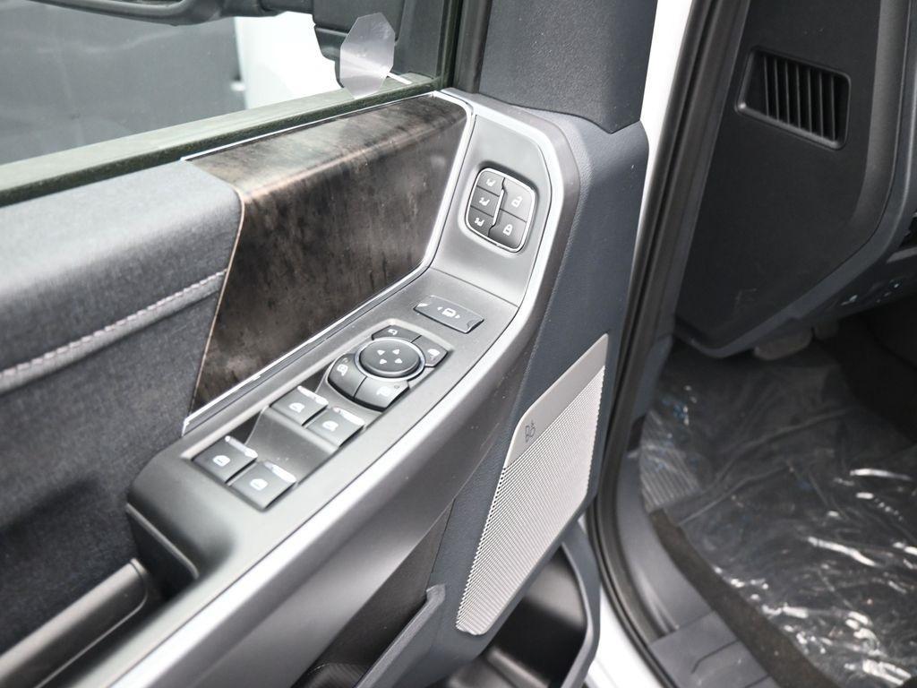new 2025 Ford F-250 car, priced at $73,991