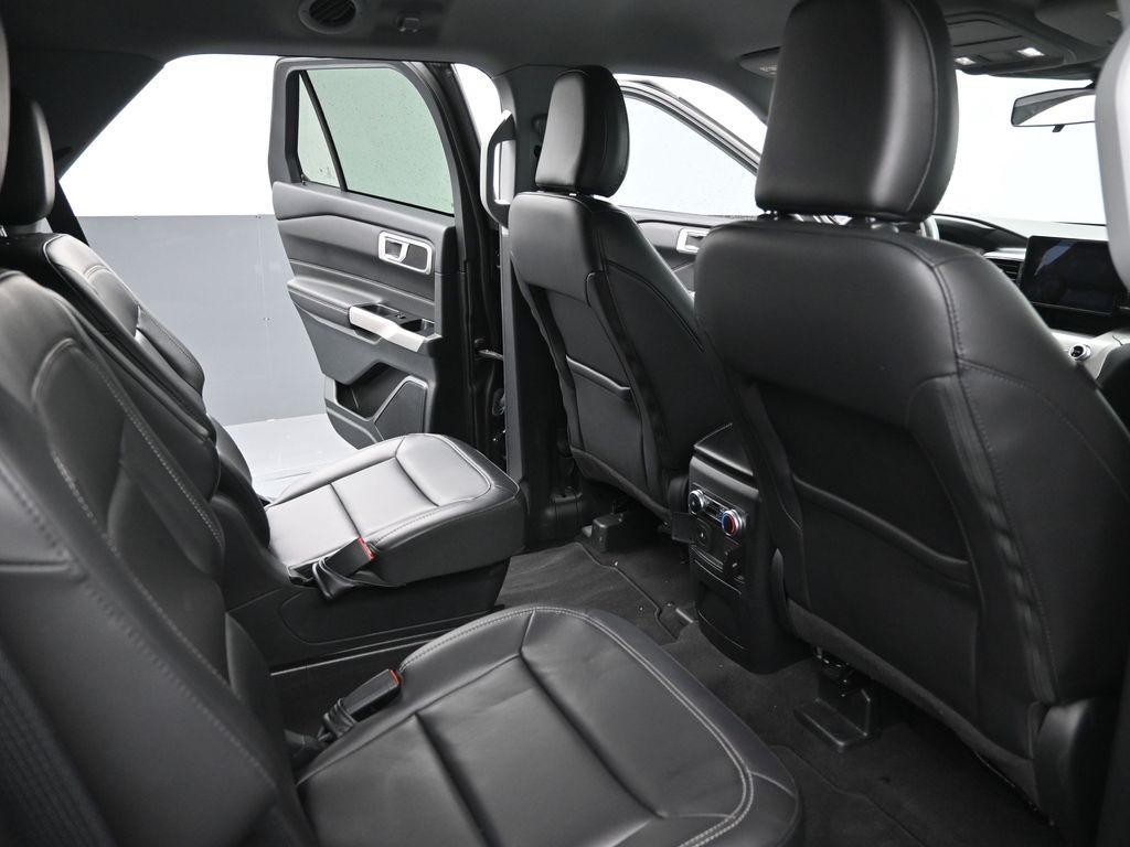 used 2023 Ford Explorer car, priced at $27,991