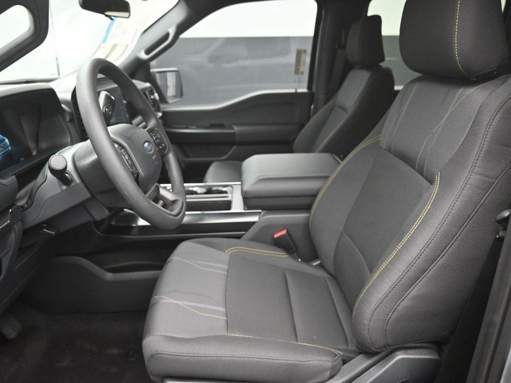 new 2025 Ford F-150 car, priced at $46,630