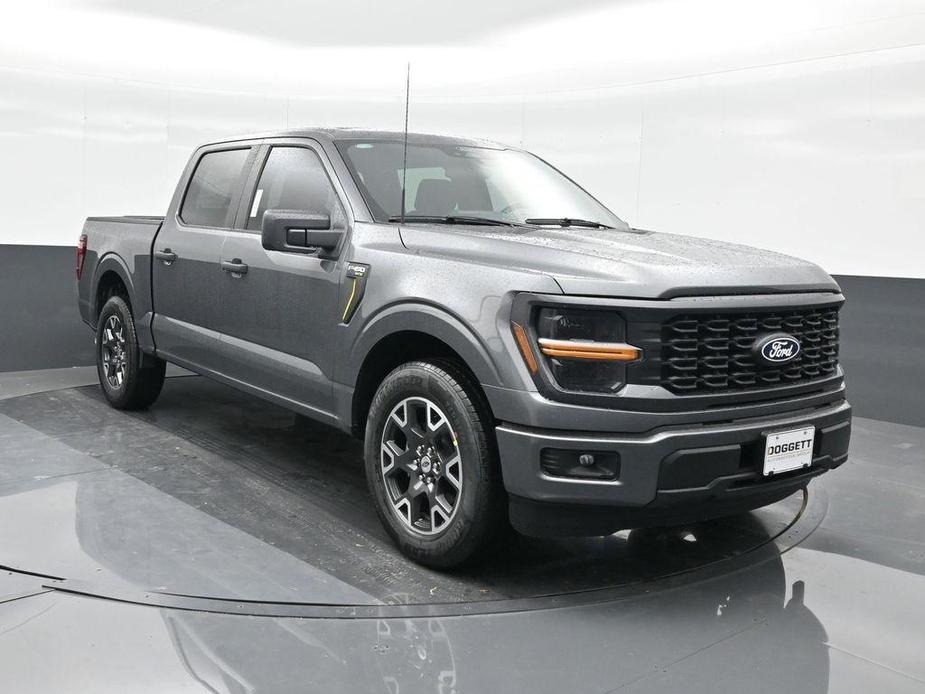 new 2024 Ford F-150 car, priced at $37,699