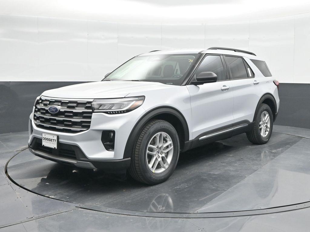 new 2025 Ford Explorer car, priced at $39,621