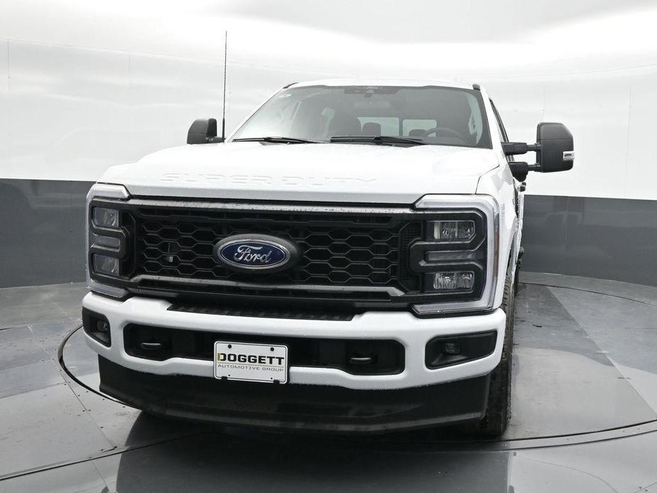 new 2024 Ford F-250 car, priced at $61,866