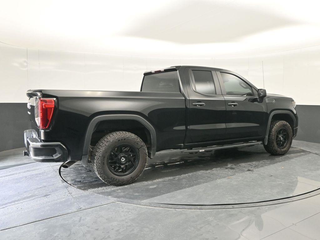 used 2023 GMC Sierra 1500 car, priced at $32,644