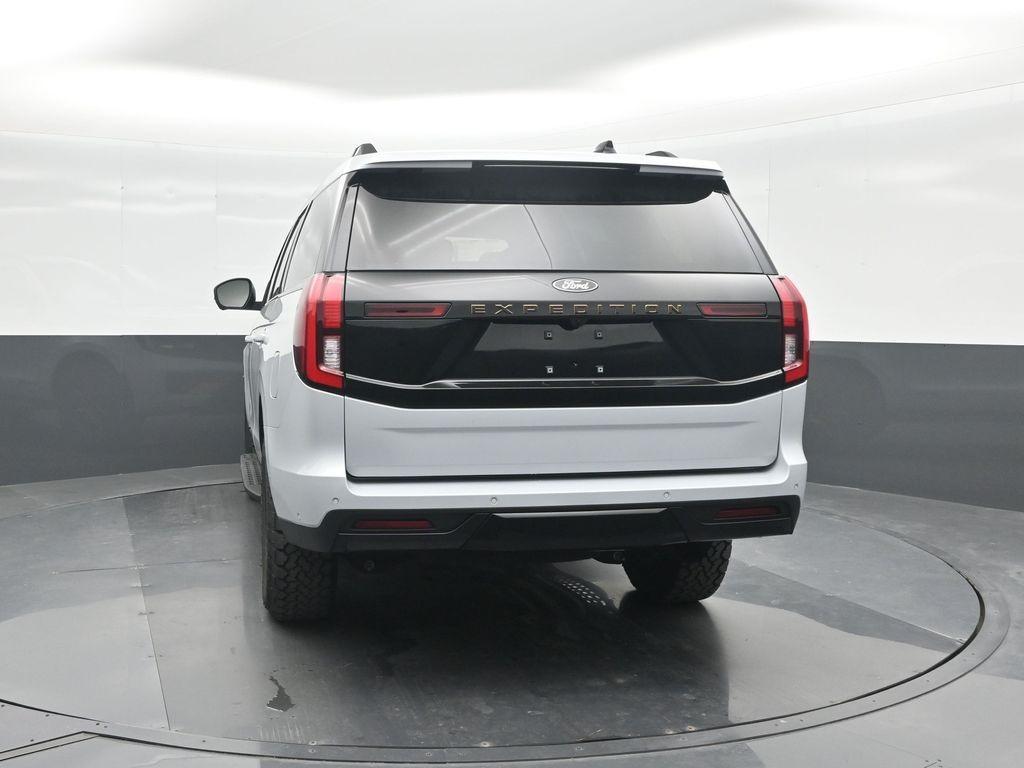 new 2025 Ford Expedition car, priced at $83,545