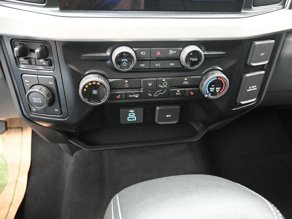 new 2025 Ford F-250 car, priced at $81,721