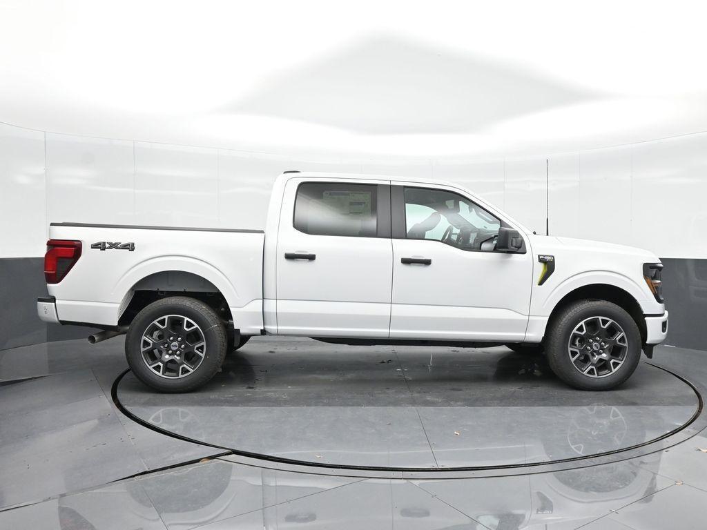 new 2025 Ford F-150 car, priced at $49,077