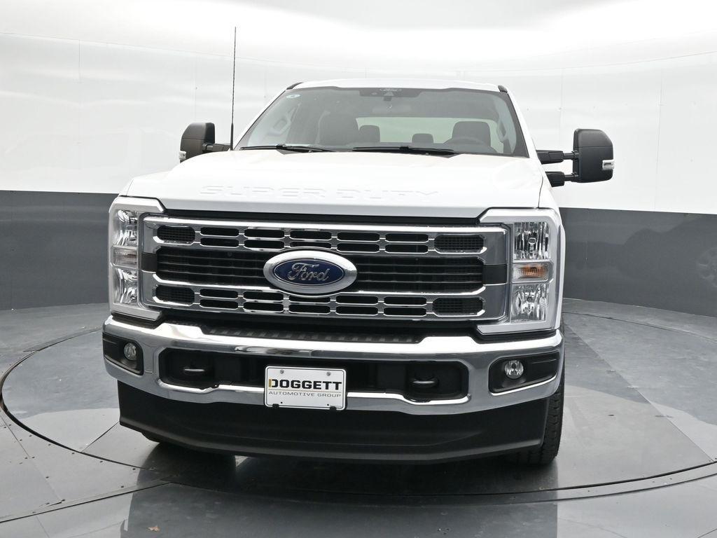 new 2024 Ford F-250 car, priced at $49,952