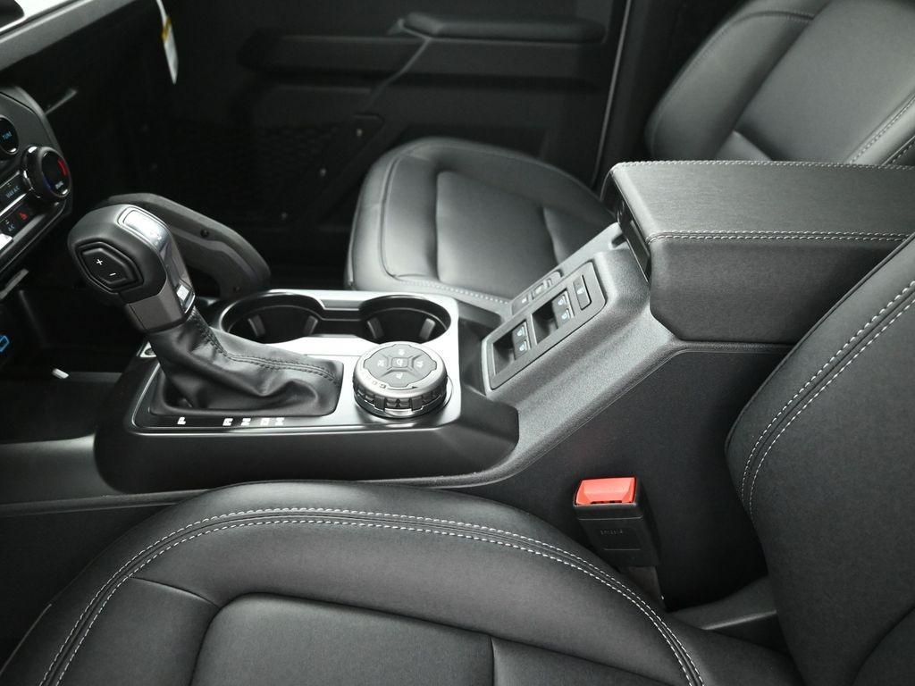 new 2025 Ford Bronco car, priced at $51,296