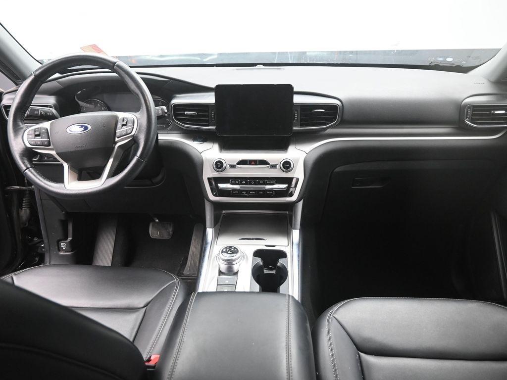 used 2022 Ford Explorer car, priced at $27,599