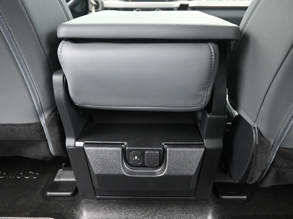 new 2025 Ford F-250 car, priced at $59,874