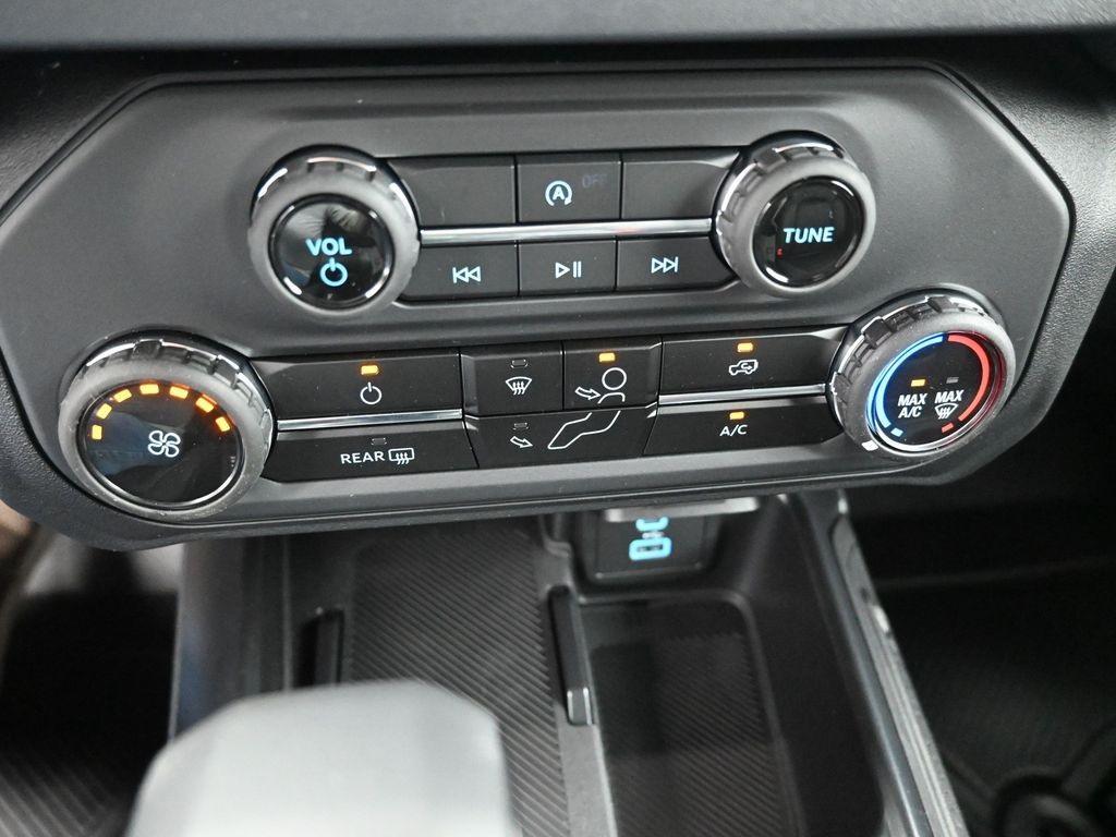 new 2025 Ford Bronco car, priced at $42,268