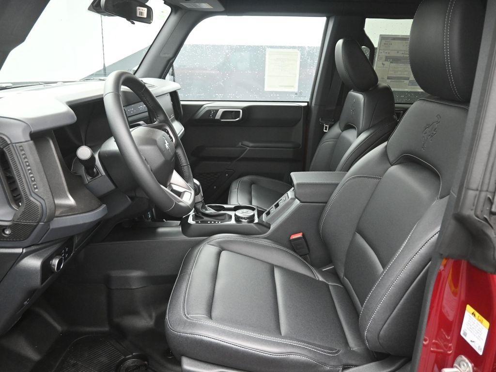 new 2025 Ford Bronco car, priced at $42,268