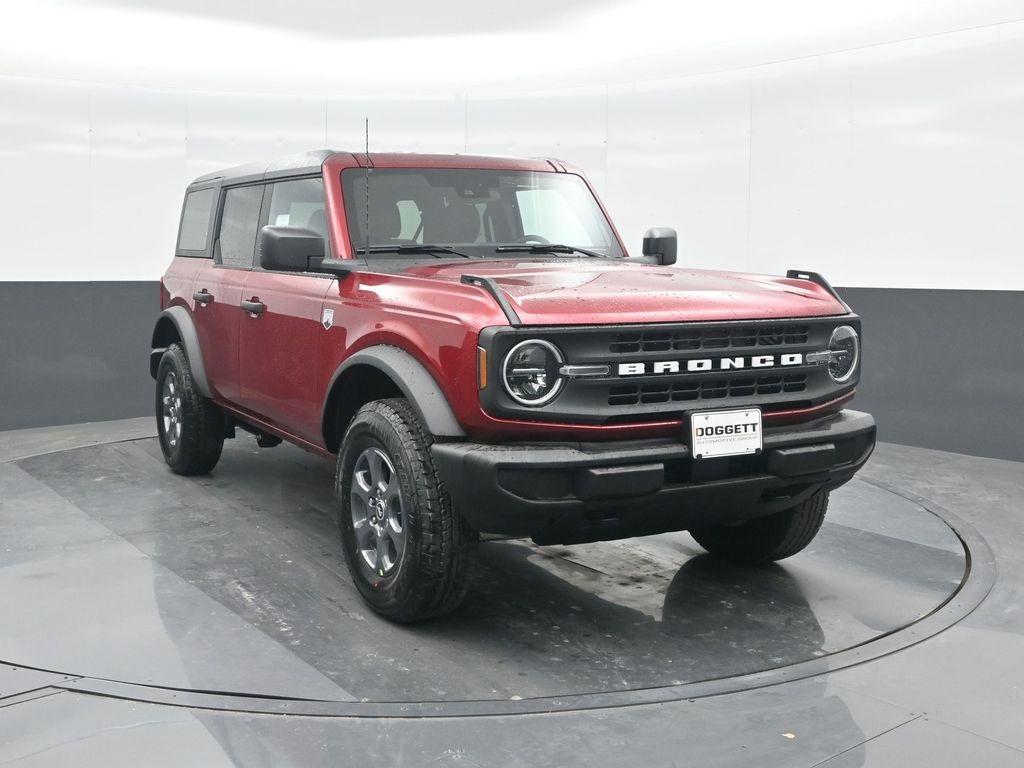 new 2025 Ford Bronco car, priced at $42,268