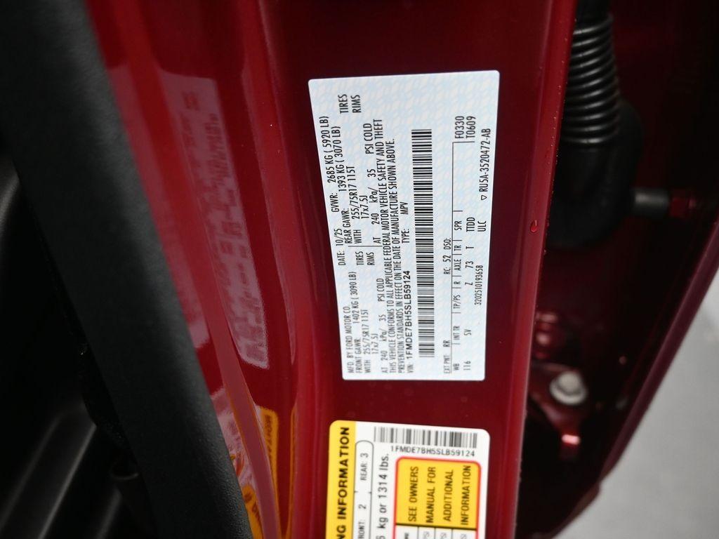 new 2025 Ford Bronco car, priced at $42,268